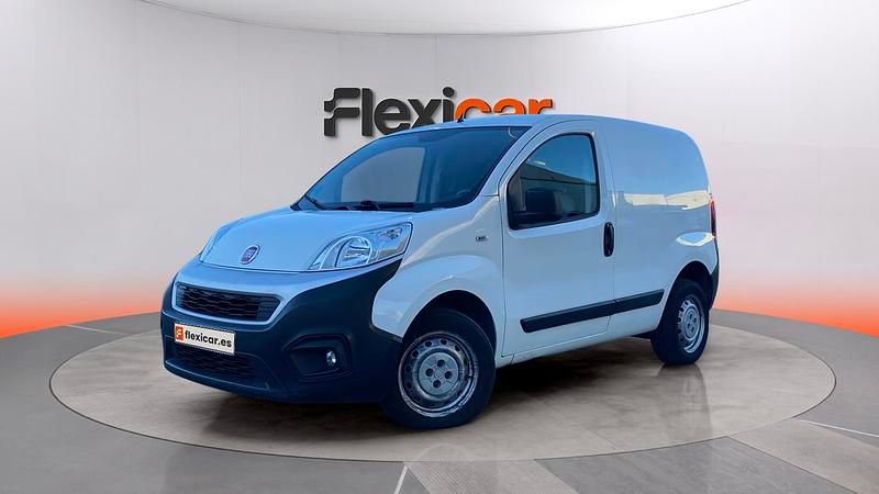 Usado Fiat Fiorino 77 CV (56 kW) 2020 Blanco Monovolumen