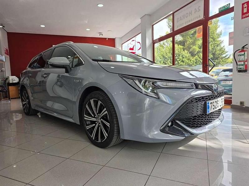 Gris / plata Usado 2021 Toyota Corolla Sport Familiar | 22.990 € (Precio justo) - Imagen 1/4