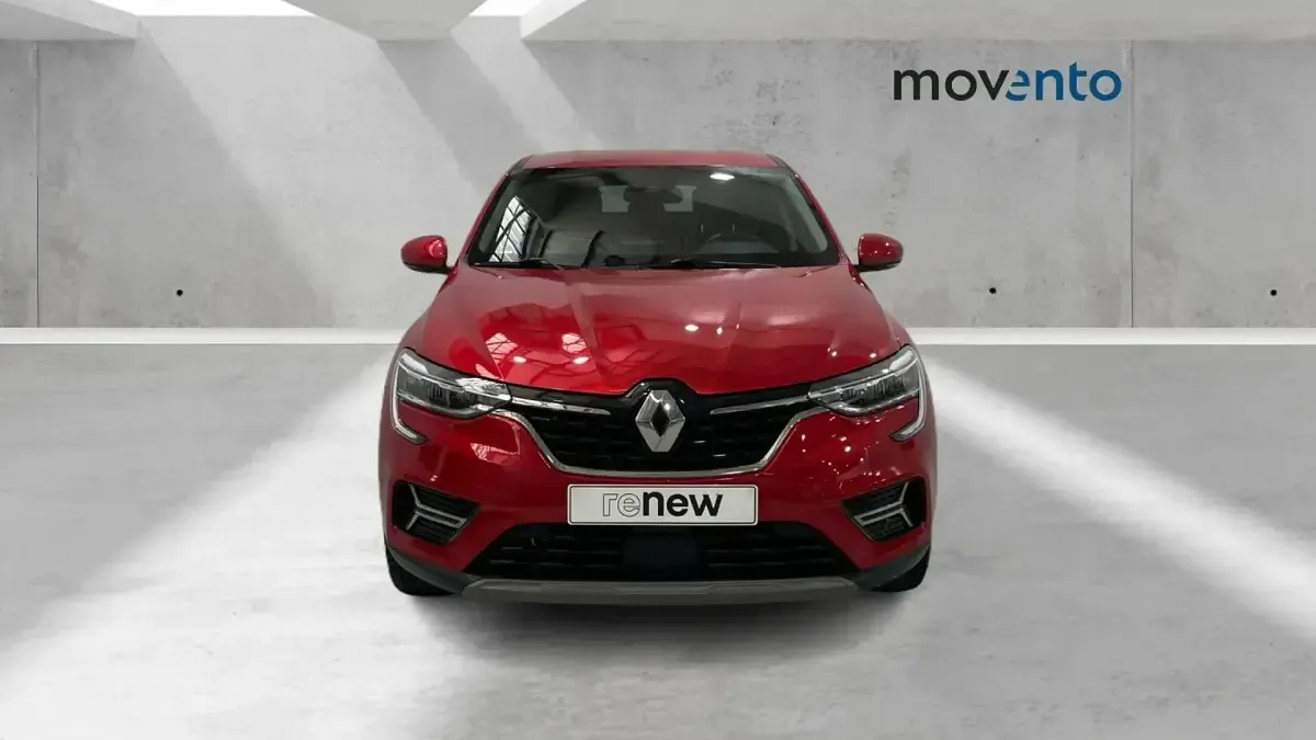 Usado Renault Arkana Techno 145 CV (106 kW) 2022 Rojo SUV