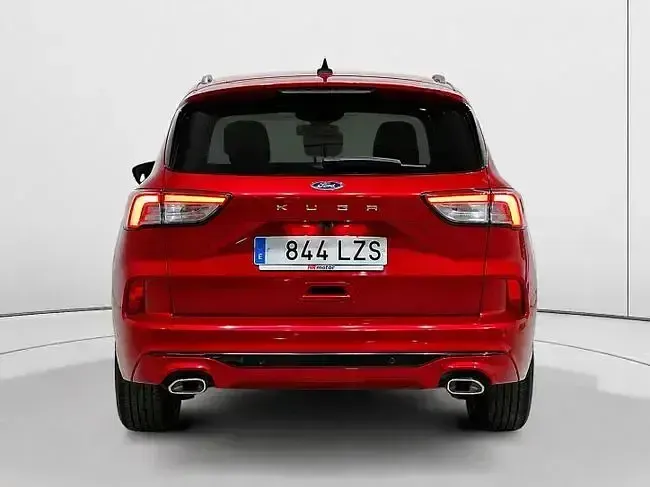 Usado Ford Kuga ST-Line 150 CV (110 kW) 2022 Rojo SUV