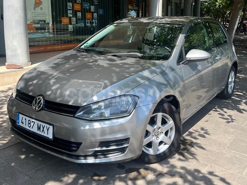 Usado VW Golf VII Edition 105 CV (77 kW) 2014 Gris / plata Berlina