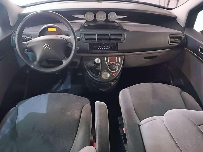 Usado Citroën C8 Exclusive 136 CV (100 kW) 2007 Azul Monovolumen