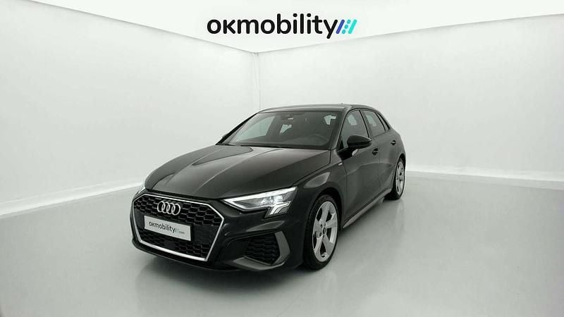 Usado Audi A3 S-Line 150 CV (110 kW) 2024 Negro Familiar