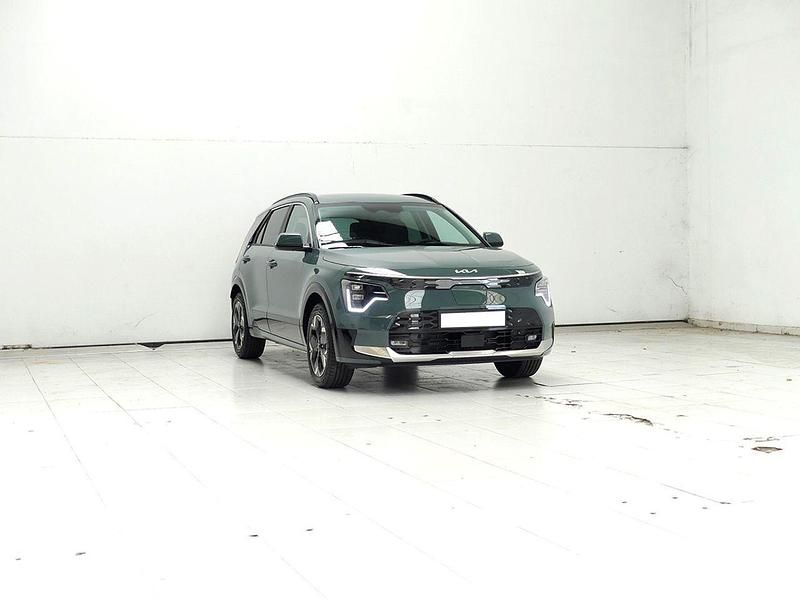 Usado Kia e-Niro 150 kW (204 CV) 2023 Verde SUV