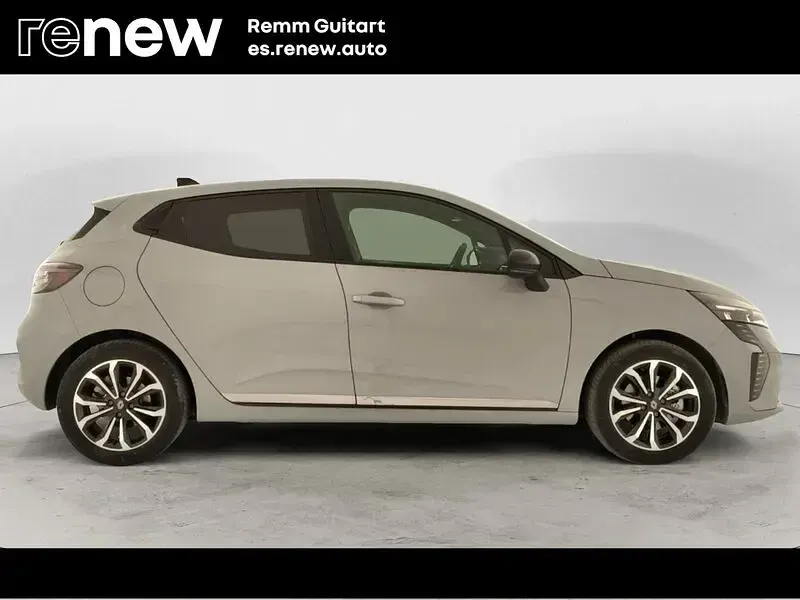 Usado Renault Clio V Techno 145 CV (106 kW) 2025 Gris Berlina