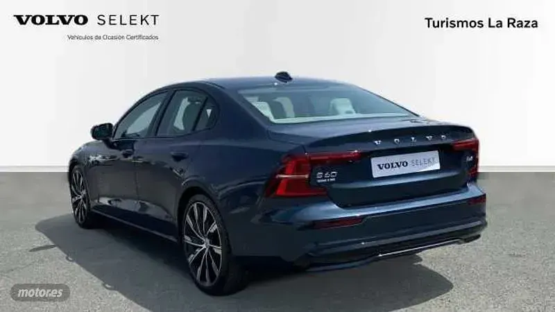Usado Volvo S60 Ultimate 197 CV (144 kW) 2024 Azul Berlina
