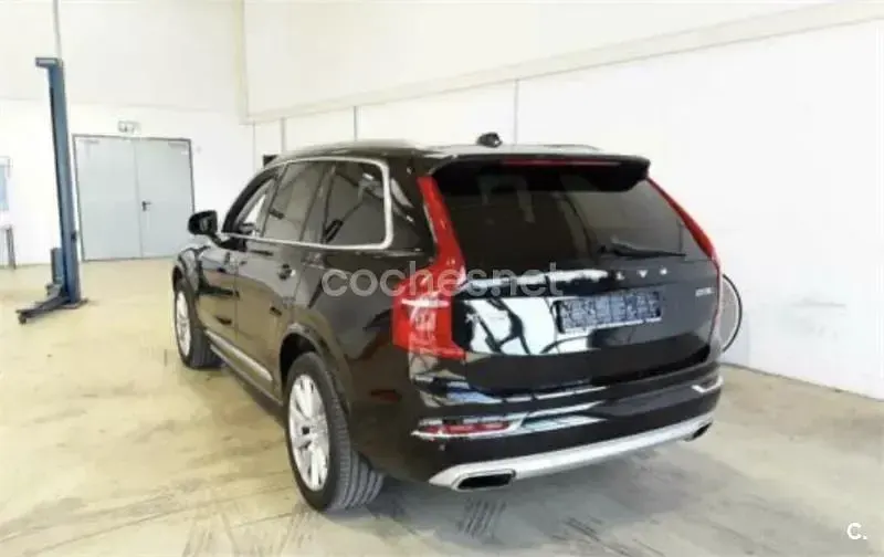 Usado Volvo XC90 Inscription 235 CV (172 kW) 2017 Negro SUV