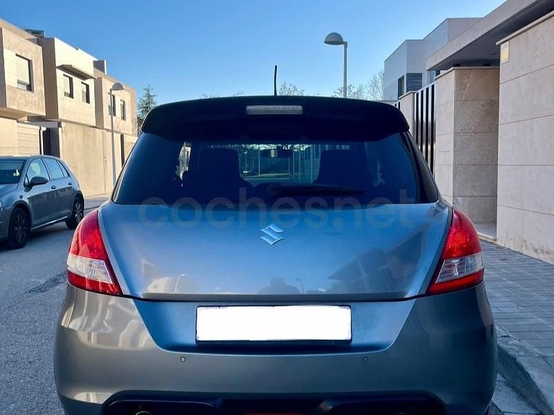 Usado Suzuki Swift Sport 136 CV (100 kW) 2013 Gris / plata Utilitario