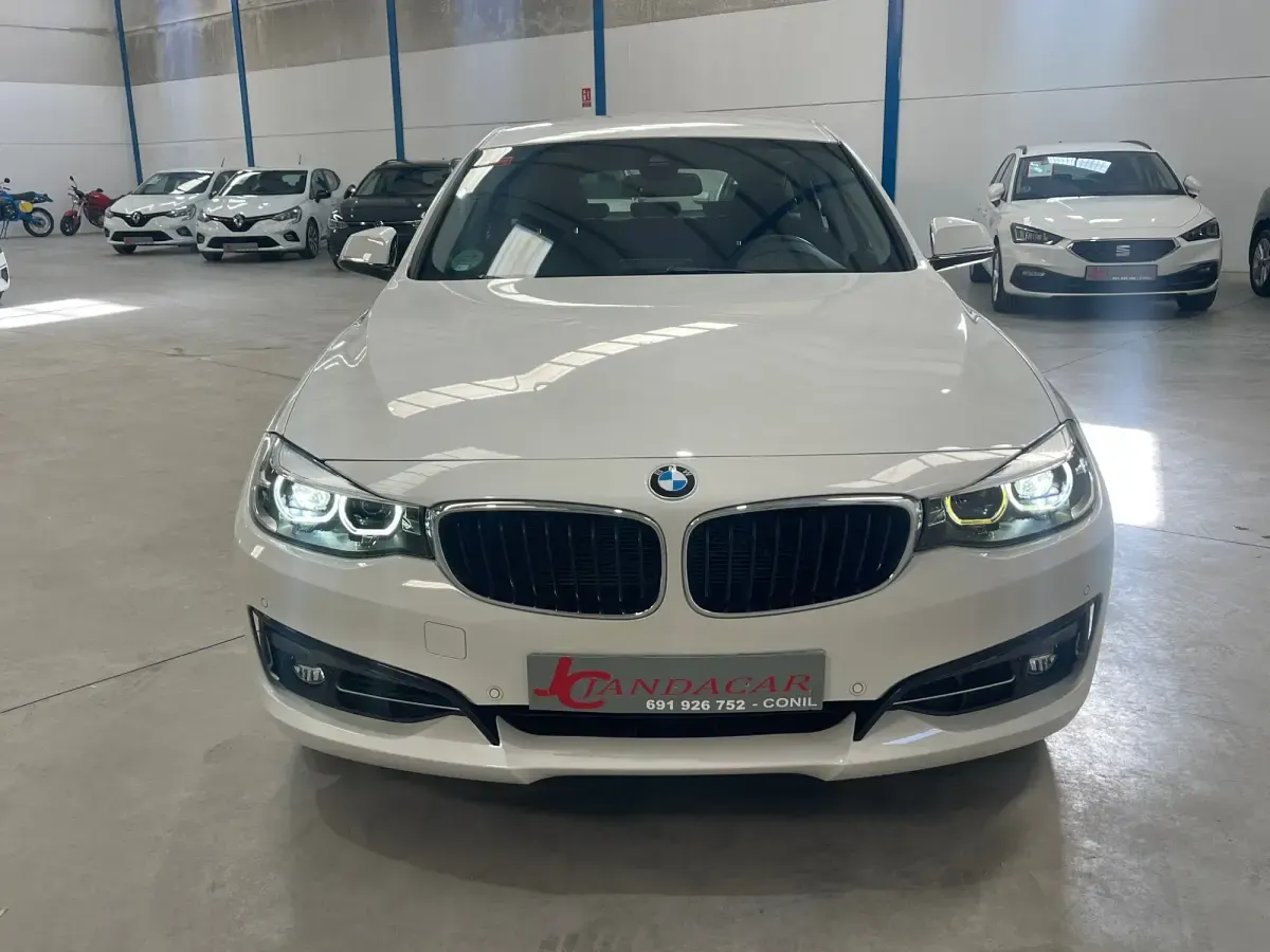 Usado BMW 318 Gran Turismo Sport Line 150 CV (110 kW) 2017 Blanco Coupe