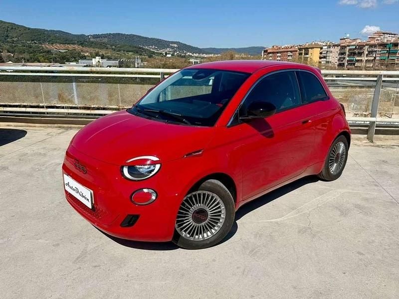 Nuevo Fiat 500e Red 69 kW (95 CV) 2025 Rojo Utilitario
