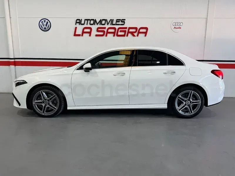 Usado Mercedes A250 218 CV (160 kW) 2023 Blanco Berlina