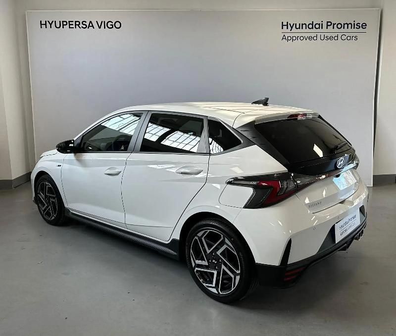 Usado Hyundai i20 N Line 100 CV (73 kW) 2025 Blanco