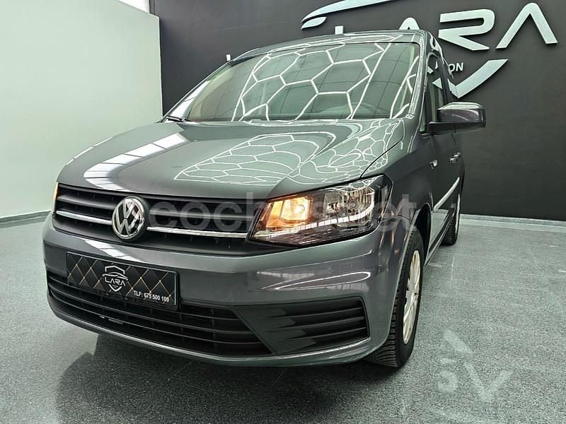Usado VW Caddy Edition 102 CV (75 kW) 2019 Gris / plata Monovolumen