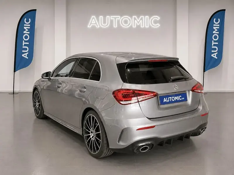 Usado Mercedes A35 AMG 306 CV (225 kW) 2019 Gris / plata Berlina