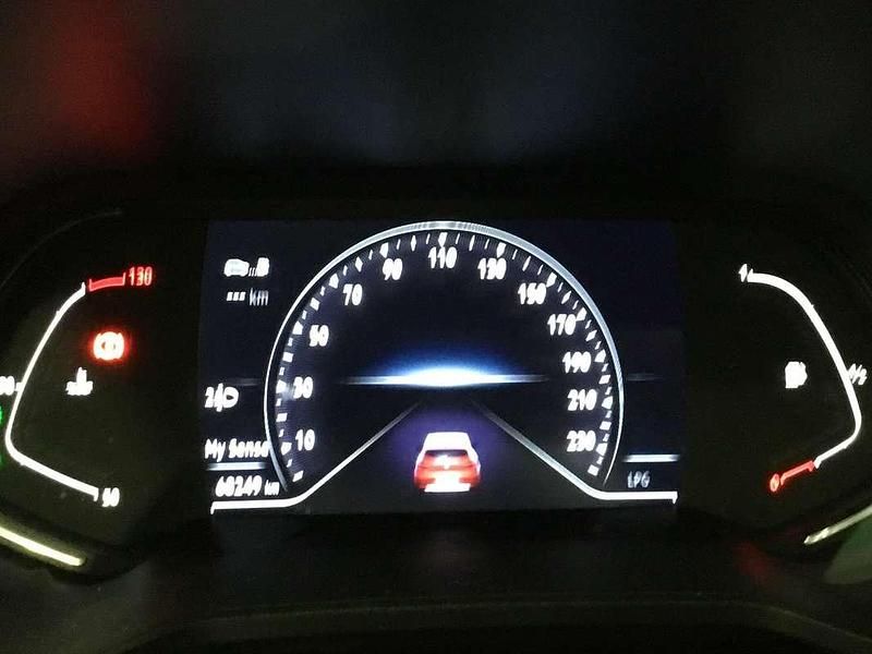 Usado Renault Clio V Zen 101 CV (74 kW) 2021 Rojo Utilitario