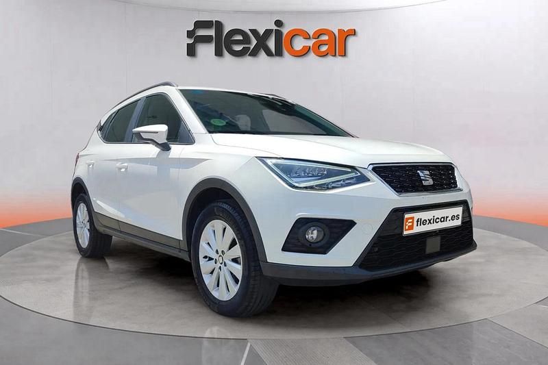 Blanco Usado 2019 Seat Arona Reference SUV | 12.990 € (Precio justo) - Imagen 1/4