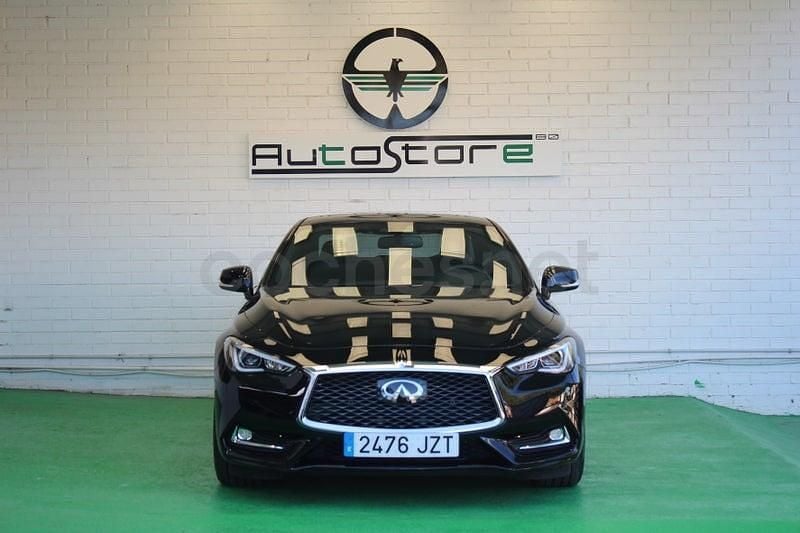 Usado Infiniti Q60 Sport Tech 405 CV (297 kW) 2017 Negro Coupe