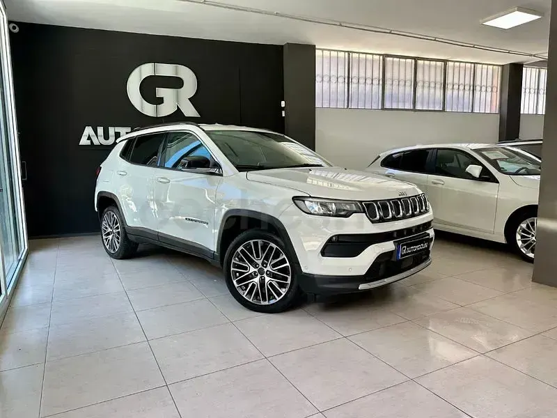 Usado Jeep Compass Limited 130 CV (95 kW) 2021 Blanco SUV
