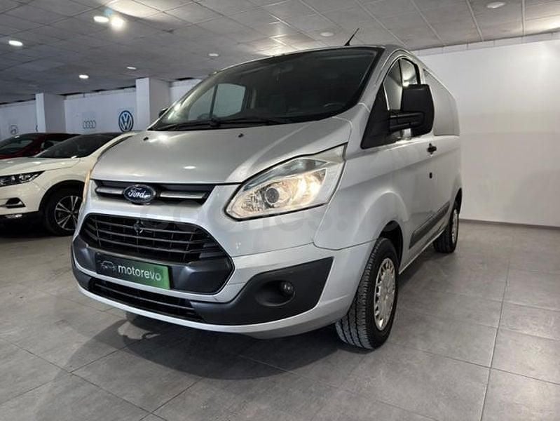 Usado Ford Tourneo Titanium 125 CV (91 kW) 2014 Gris / plata Monovolumen