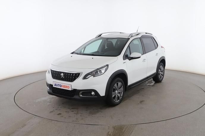 Usado Peugeot 2008 Signature Sky 102 CV (75 kW) 2019 Blanco SUV
