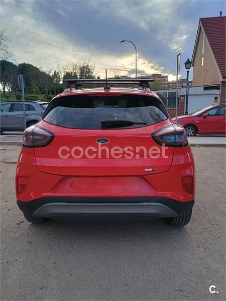 Usado Ford Puma ST-Line 125 CV (91 kW) 2020 Rojo SUV