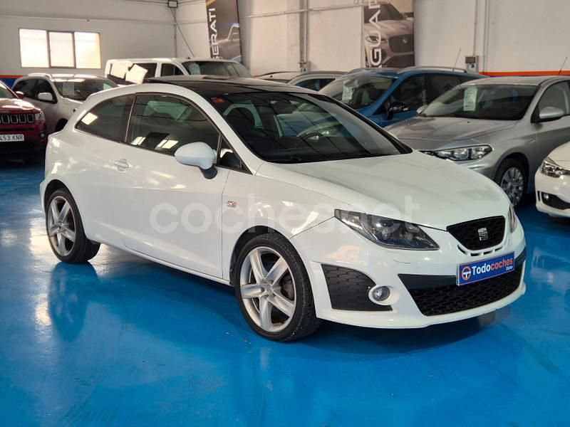 Usado Seat Ibiza SC CUPRA 180 CV (132 kW) 2011 Blanco Utilitario