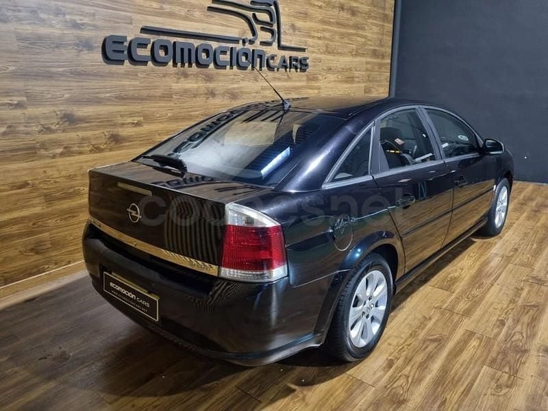 Usado Opel Vectra Elegance 120 CV (88 kW) 2008 Negro Berlina
