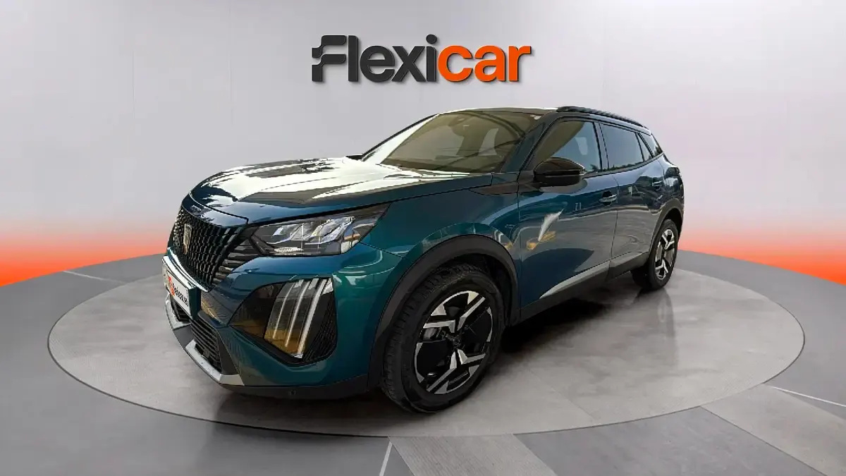 Usado Peugeot 2008 Allure 101 CV (74 kW) 2025 Azul SUV