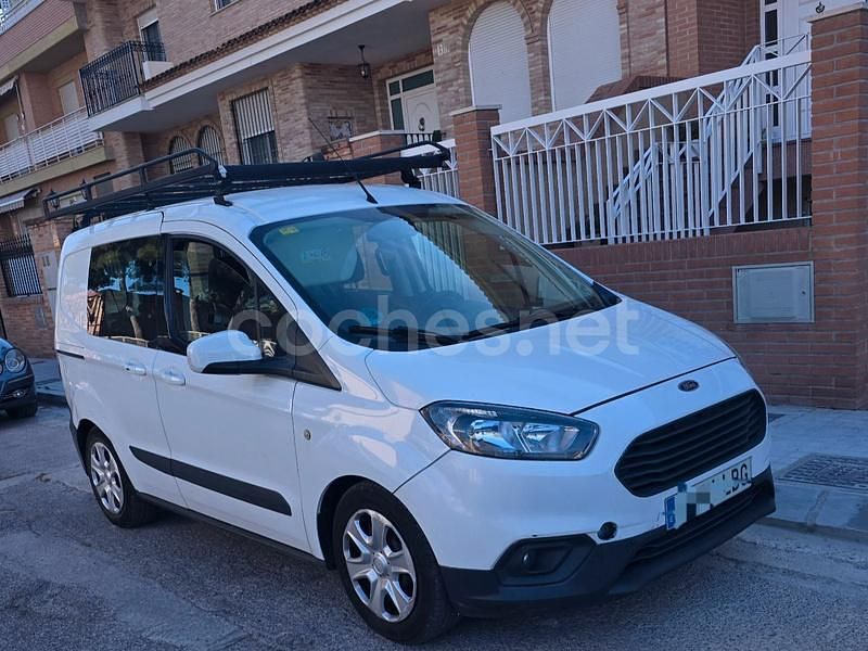 Blanco Usado 2019 Ford Tourneo Courier Titanium Monovolumen | 9500 € (Super precio) - Imagen 1/4