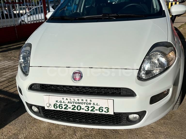 Blanco Usado 2014 Fiat Punto Easy Utilitario | 5000 € (Precio justo) - Imagen 1/4
