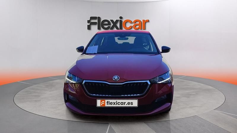 Usado Skoda Scala Active 116 CV (85 kW) 2019 Rojo Utilitario