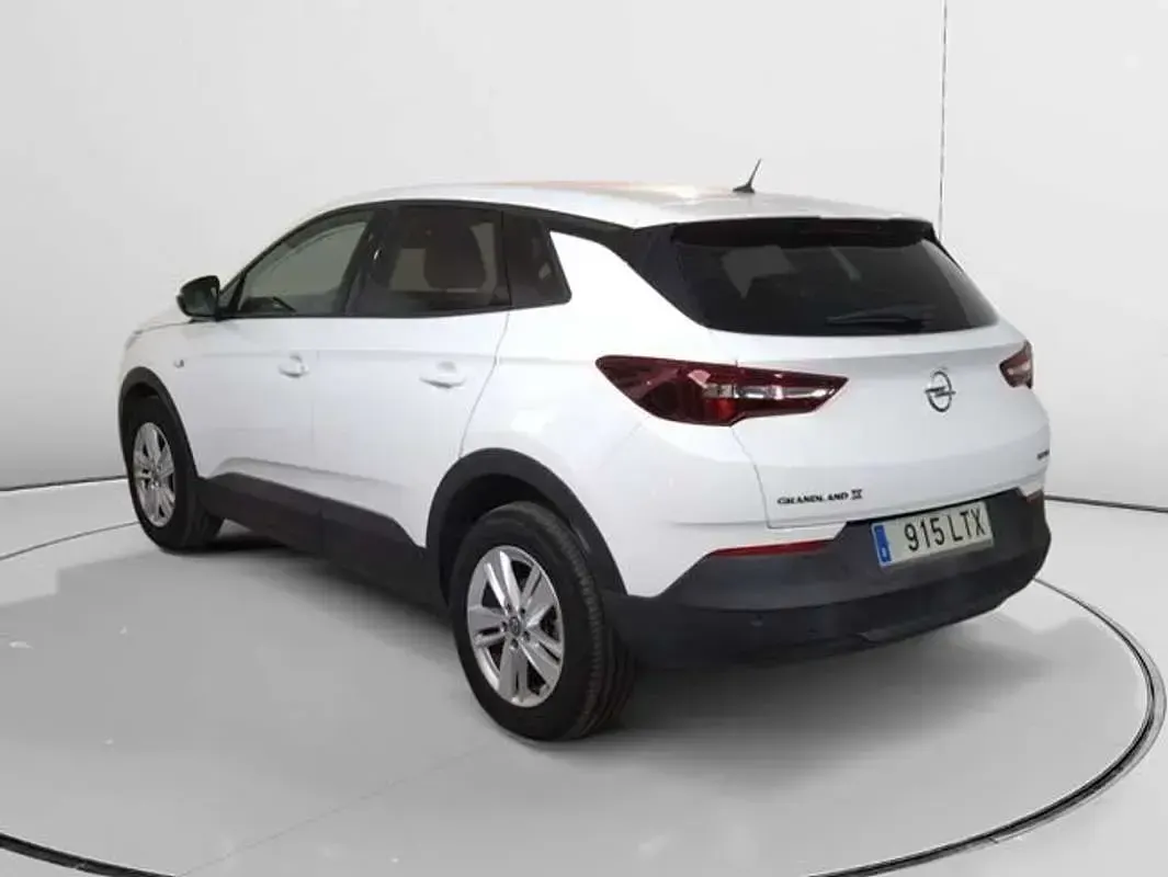 Usado Opel Grandland X Edition 131 CV (96 kW) 2021 Blanco SUV
