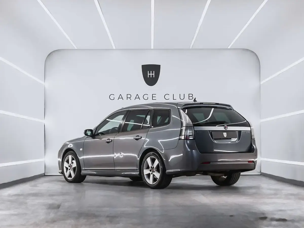 Usado Saab 9-3 Vector 180 CV (132 kW) 2008 Gris / plata Utilitario