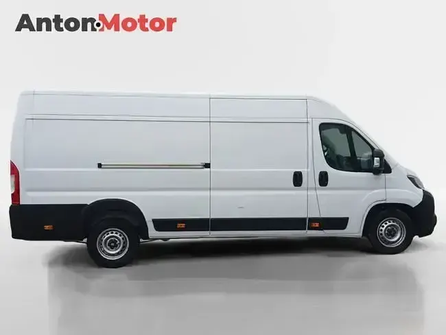 Usado Fiat Ducato 140 CV (102 kW) 2024 Blanco Van