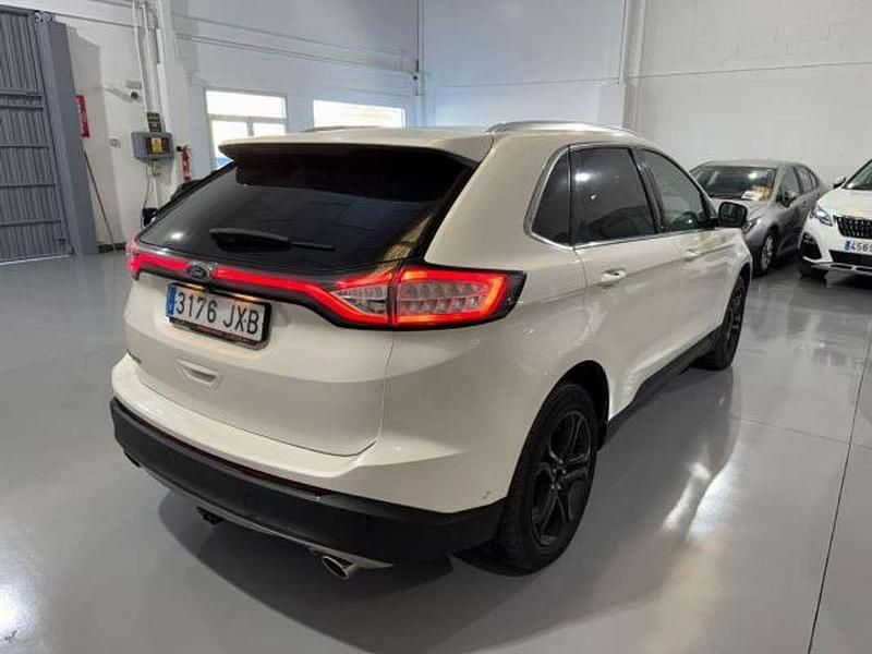 Usado Ford Edge Titanium 210 CV (154 kW) 2017 Blanco SUV