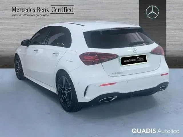 Usado Mercedes A200 150 CV (110 kW) 2024 Blanco polar