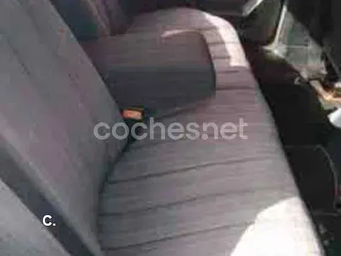 Usado Mercedes E300 231 CV (169 kW) 1991 Beige Berlina