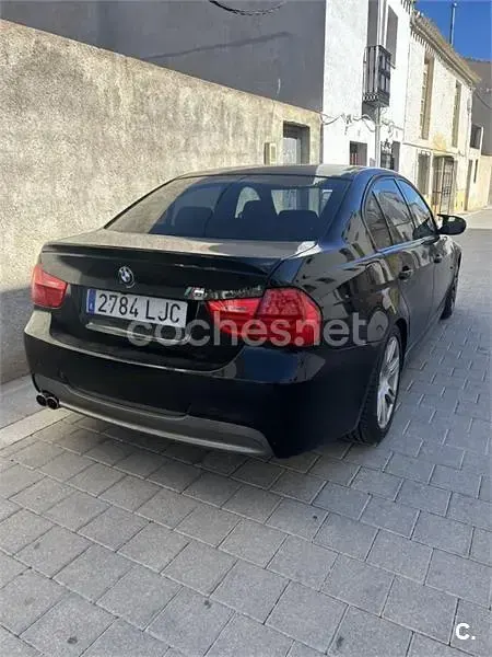 Usado BMW 318 143 CV (105 kW) 2009 Negro Berlina