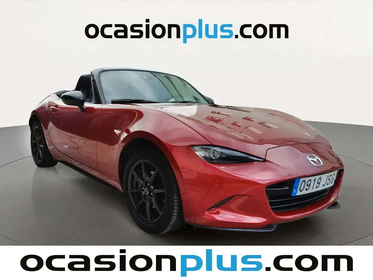 Usado Mazda MX5 Luxury 131 CV (96 kW) 2016 Rojo Descapotable