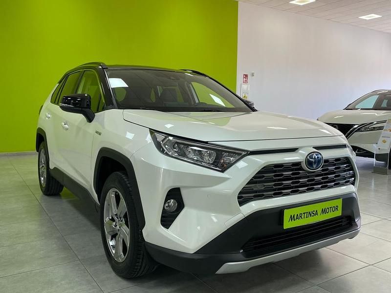 Usado Toyota RAV4 Hybrid Advance 222 CV (163 kW) 2021 Blanco SUV