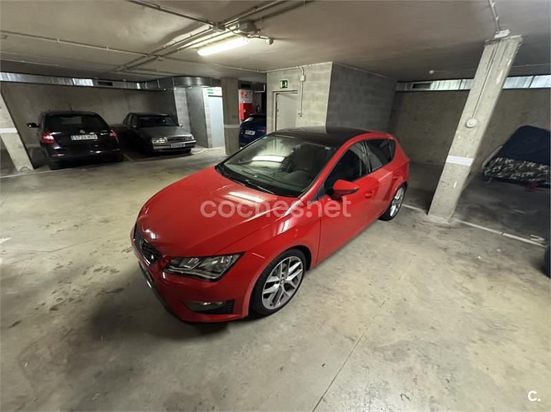 Rojo Usado 2015 Seat Leon FR Berlina | 15.000 € (Buen precio) - Imagen 1/4