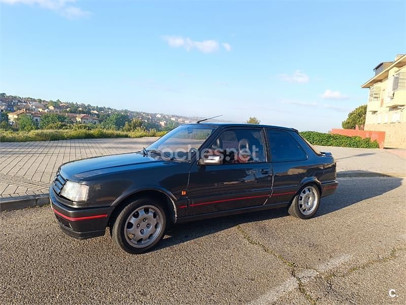 Usado Peugeot 309 GTi 130 CV (95 kW) 1990 Negro Utilitario
