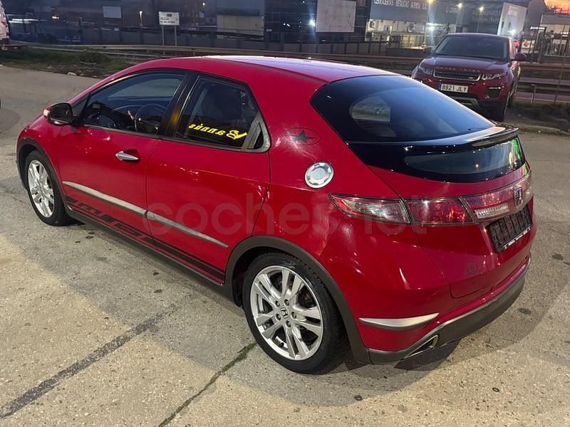 Usado Honda Civic Comfort 140 CV (102 kW) 2009 Granate Berlina