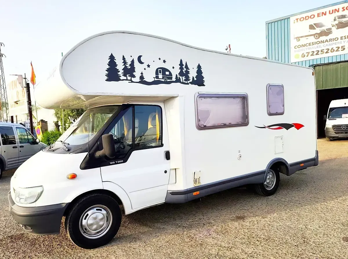 Usado Ford Transit 125 CV (91 kW) 2006 Blanco Van