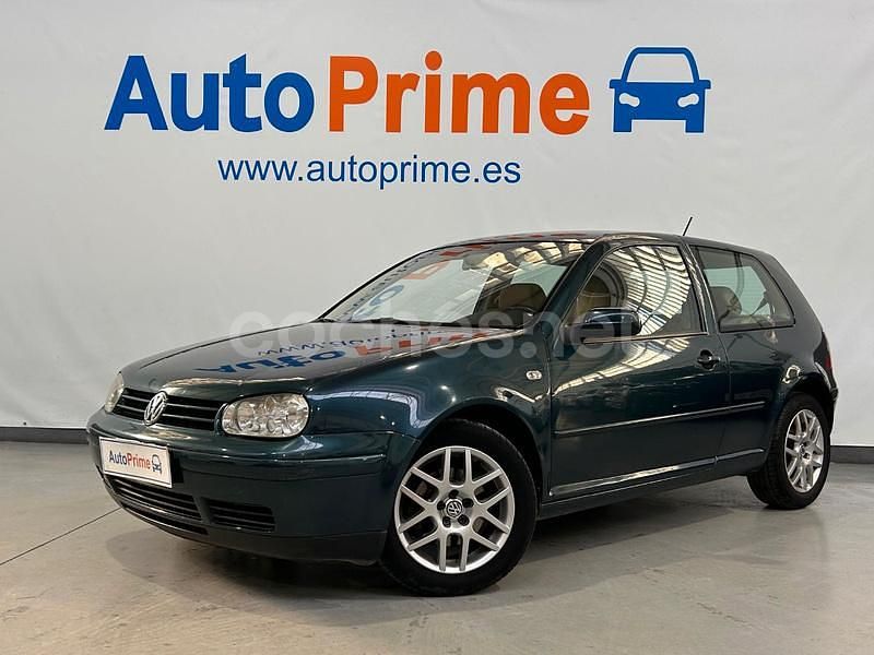 Azul Usado 2002 VW Golf Highline Berlina | 4750 € (Precio justo) - Imagen 1/4