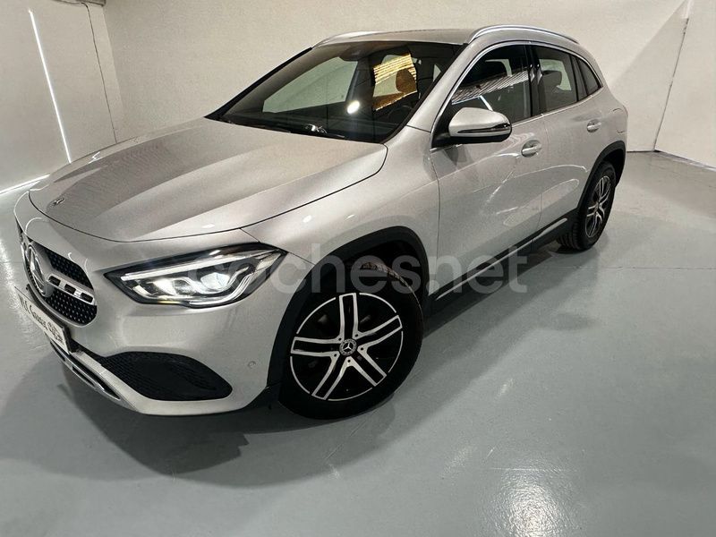 Gris / plata Usado 2021 Mercedes GLA200 SUV | 34.490 € (Precio justo) - Imagen 1/4