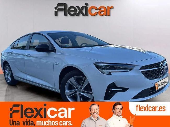Blanco Usado 2021 Opel Insignia Edition | 13.290 € (Precio justo) - Imagen 1/4