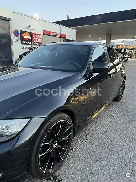 Usado BMW 320 184 CV (135 kW) 2011 Negro Berlina