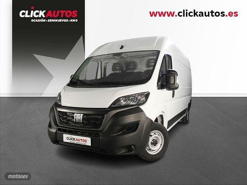 Blanco Usado 2023 Fiat Ducato Van | 25.900 € (Precio justo) - Imagen 1/4