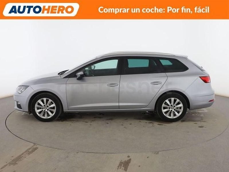 Usado Seat Leon CONNECT 125 CV (91 kW) 2019 Gris Familiar